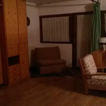 Matterhorn Immobiliare Cir 0172 아파트 브루일서비니아